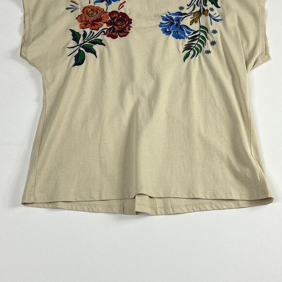 Moussy Short Sleeve Embroidered Tee Tan Free Size - Picture 5 of 9